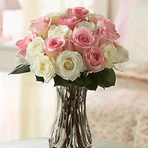 combinational vase of white pink roses