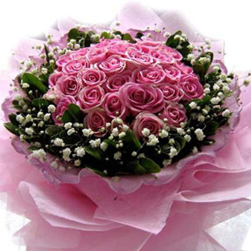 different shades of pink rose bouquet