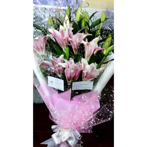 simply lily bouquet