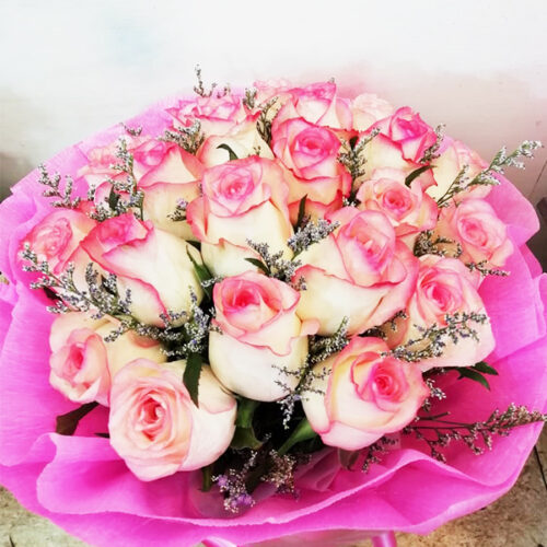 stunning shaded pink rose bouquet