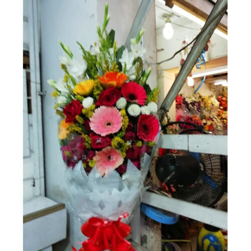 elegant flowers open bouquet