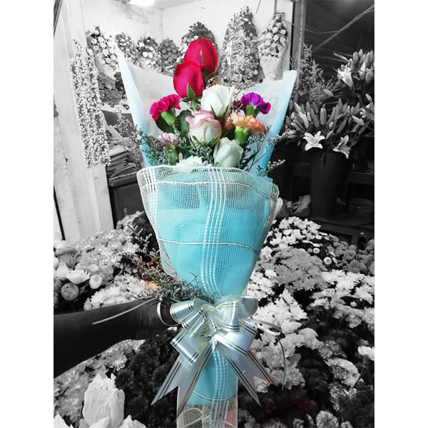 blue presentation with red and white rose blue presentation with red and white rose