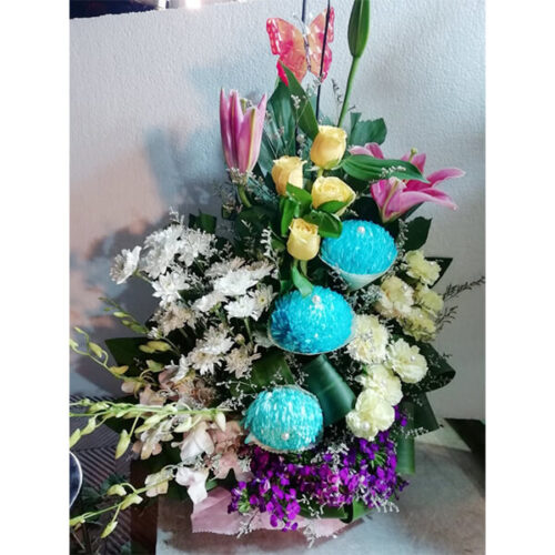 standard flower bouquet with a touch of elegance